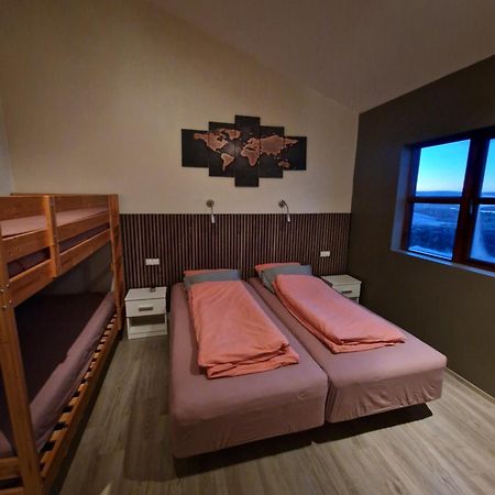 Eaglerock Guesthouse And Tours Kirkjubæjarklaustur Dış mekan fotoğraf