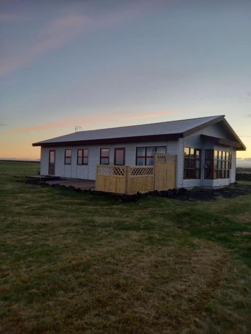 Eaglerock Guesthouse And Tours Kirkjubæjarklaustur Dış mekan fotoğraf