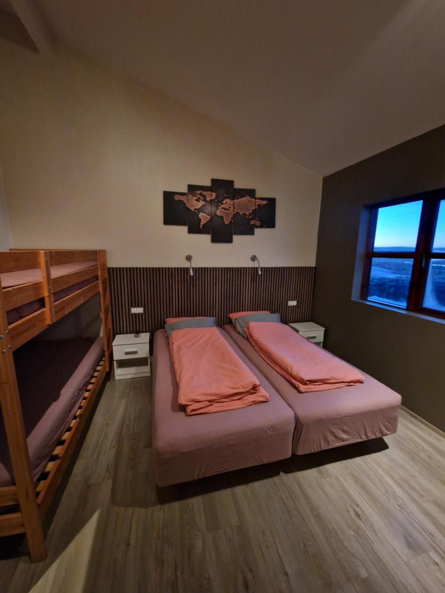 Eaglerock Guesthouse And Tours Kirkjubæjarklaustur Dış mekan fotoğraf